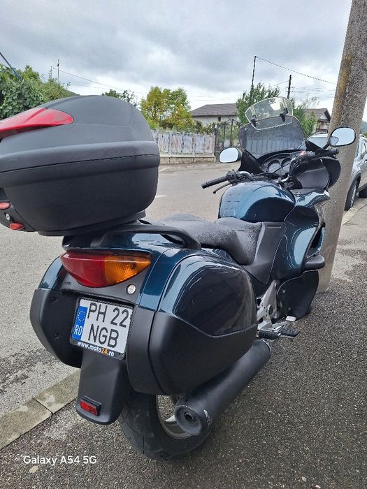 Honda deauville 650