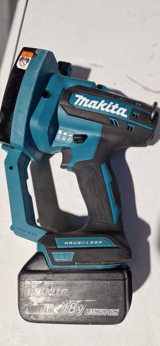 Makita masina de taiat bara filetata ,multicutrer