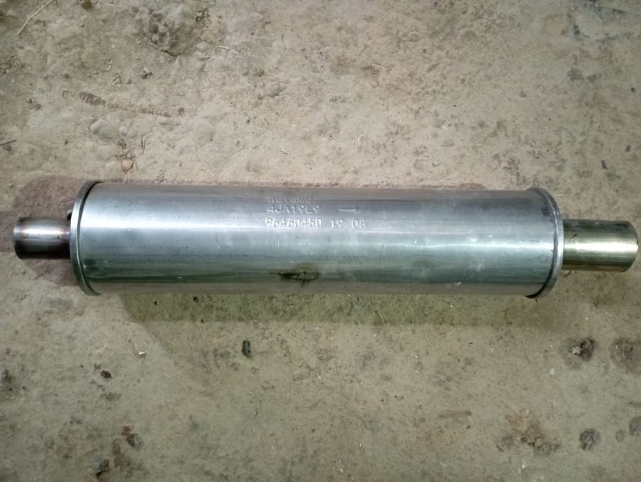 Лассетти Джентра средний част