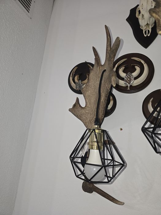 Candelabru aplica din coarne de cerb