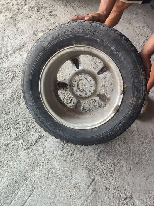 Продам колесо с диском.  R15
