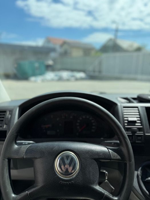 VW TRANSPORTER T5 7HC vand/schimb