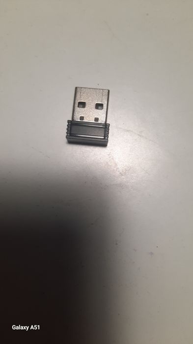 НОВА безжична мишка