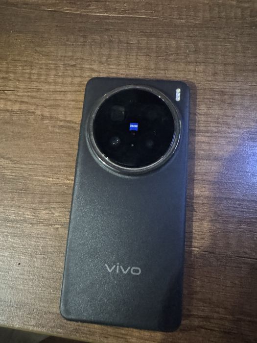 Vivo X200Pro Б/У хорошее состояние