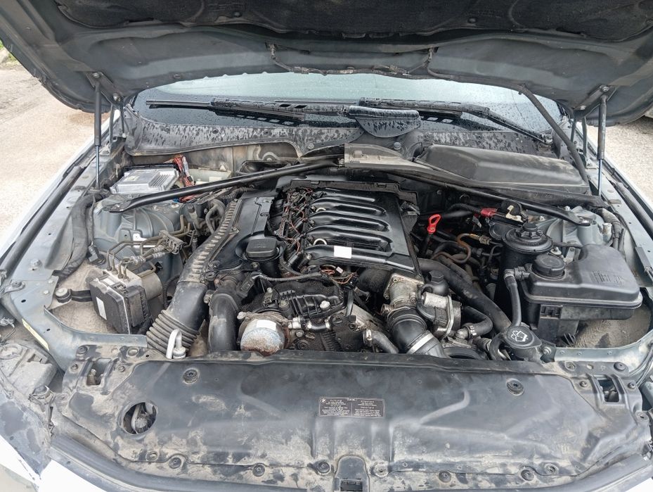 Продавам BMW E61 2.5 177 Автомат на Части