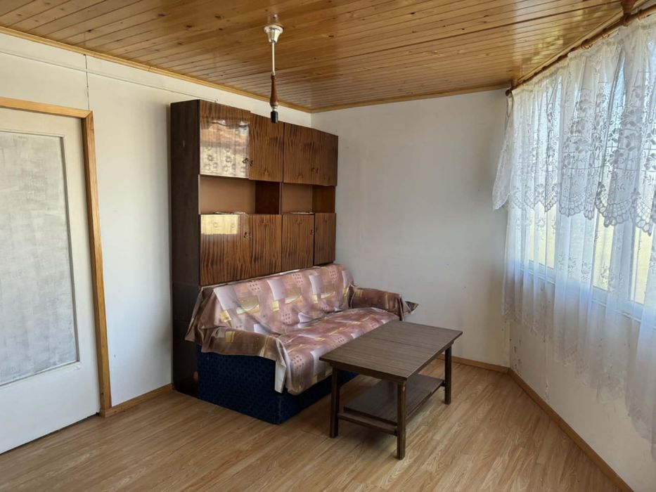 Продавам/Разменям Къща в село Роза