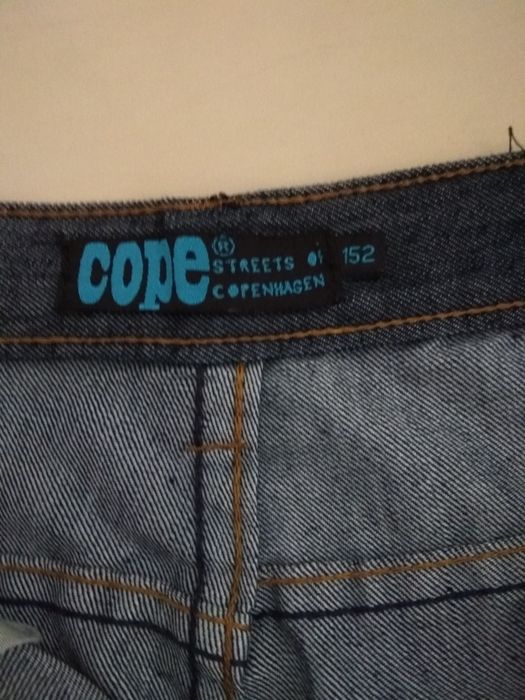 Детско-ношеска блуза , къси дънки