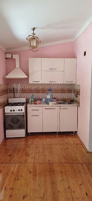 4 сотихли Джиззах ховли город
