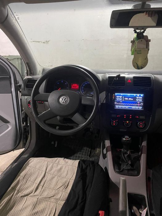 Vând VW Golf 5,Motorizare: 2.0 TDI (Diesel), 140 CP