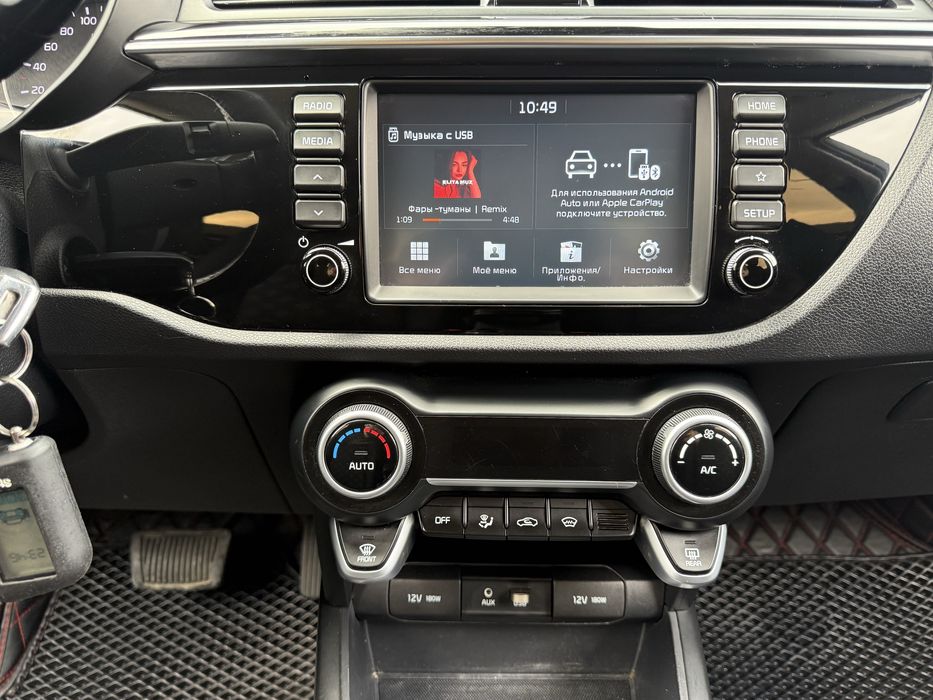 Продам Kia Rio ЛЮКС