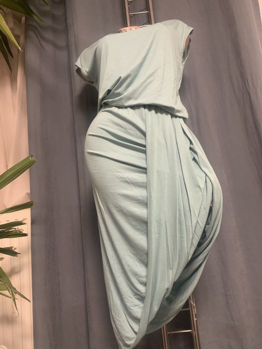 Rochie noua , fara eticheta