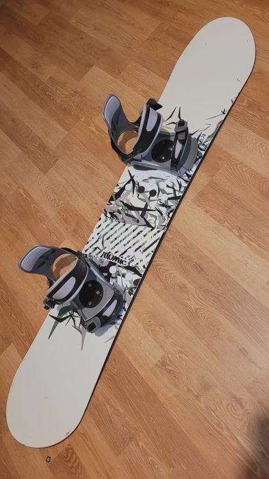 Placa snowboard Atomic 153 cu legături Limited For You