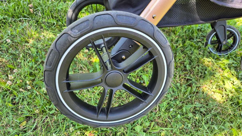 Продавям детска количка Lorelli Heaven  Black Diamond