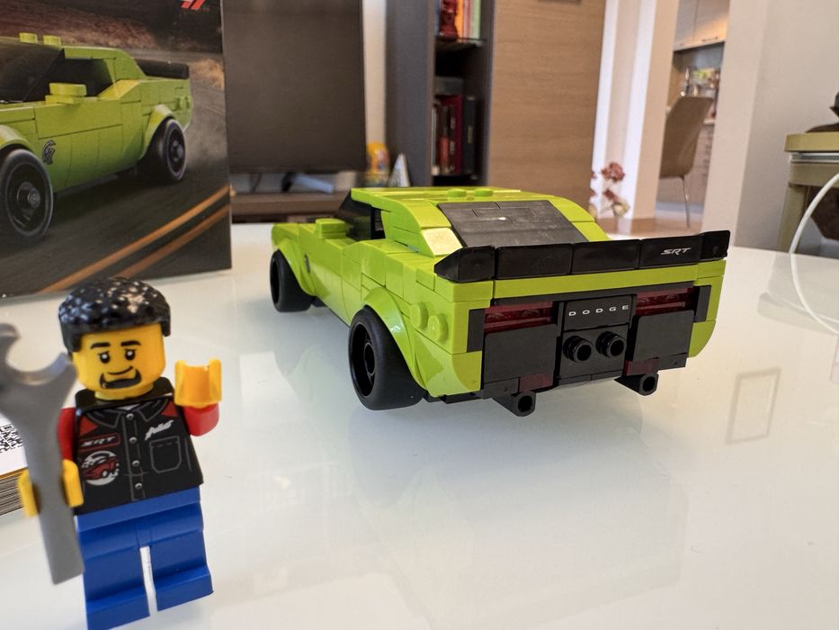 Lego Dodge 77237
