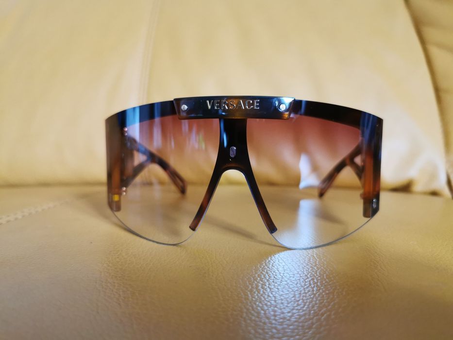 Слънчеви очила VERSACE Medusa Shield VE4393