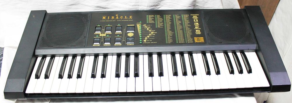 The Miracle Piano claviatura Nintendo NES SNES PC Amiga Sega Mac