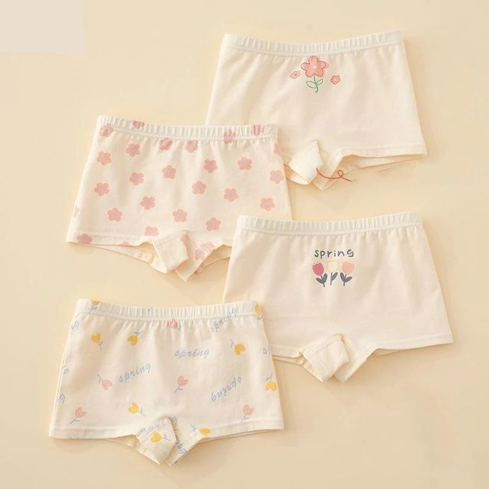Трусики для девочек в пачке 4 шт