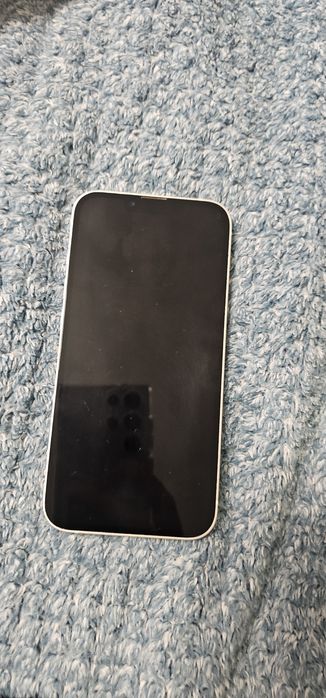 Продам iPhone 13 !