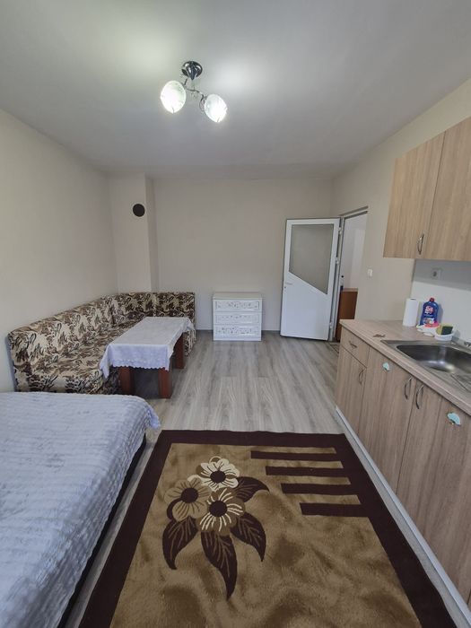 Давам под наем апартамент