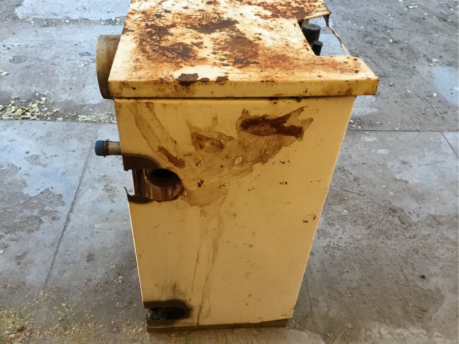 Продам газовый котел простой