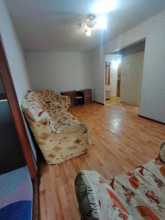 Продам 2 комнатную квартиру