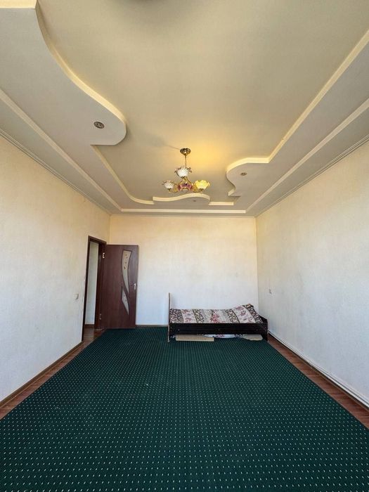 Теракзор томонда жойлашган 2 хонали квартира ижарага берилади