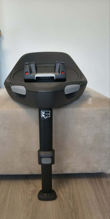 Стол за кола Cybex Cloud G i-Size и база за стол Cybex base G