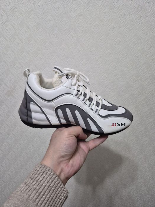 Обувь женская новая