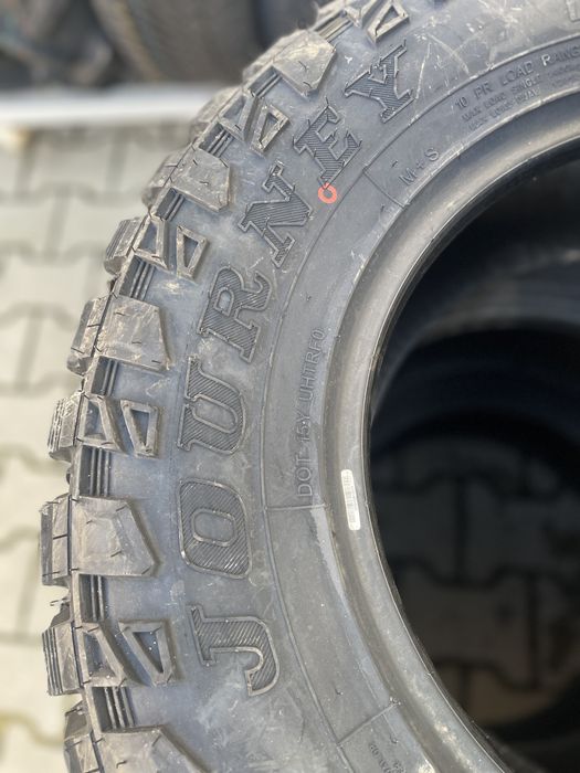 255 70 16 Journey WR9006 Off road MT