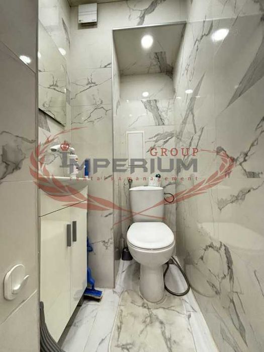 Дава се под наем Тристаен апартамент в Варна, Базар Левски - 80 кв.м за 765 € - Снимка #9