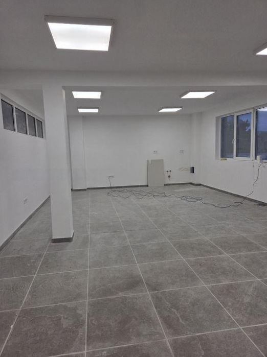 Дава се под наем Офис в Варна, Трошево - 50 кв.м за 511 € - Снимка #2