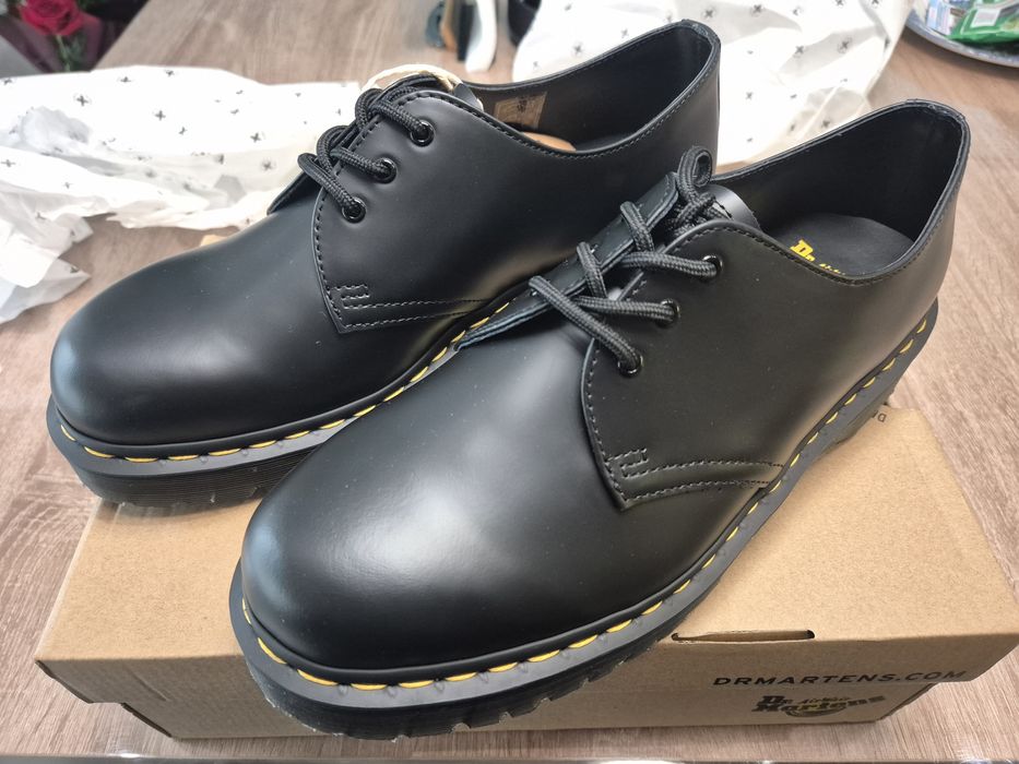 Ниски обувки dr. Martens 1461 44 EU