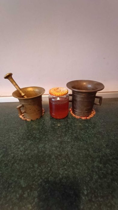 Mojar cu pistil din alama (1 sau 2 buc) Bucuresti, sect 2