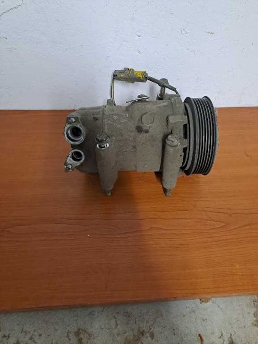 Compresor aer condiționat Peugeot 206 benzina 1.4 an 1998-2006