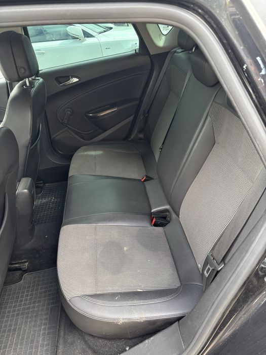 OPEL Astra 2010 — imagine 5