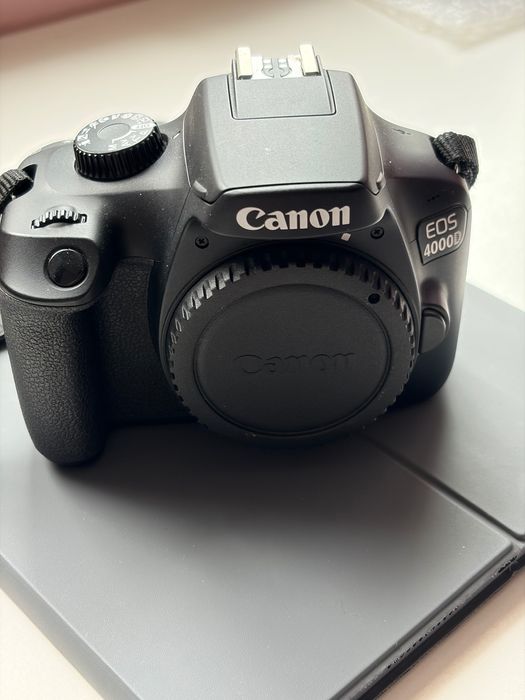 Canon eos 4000D, фотоапарат