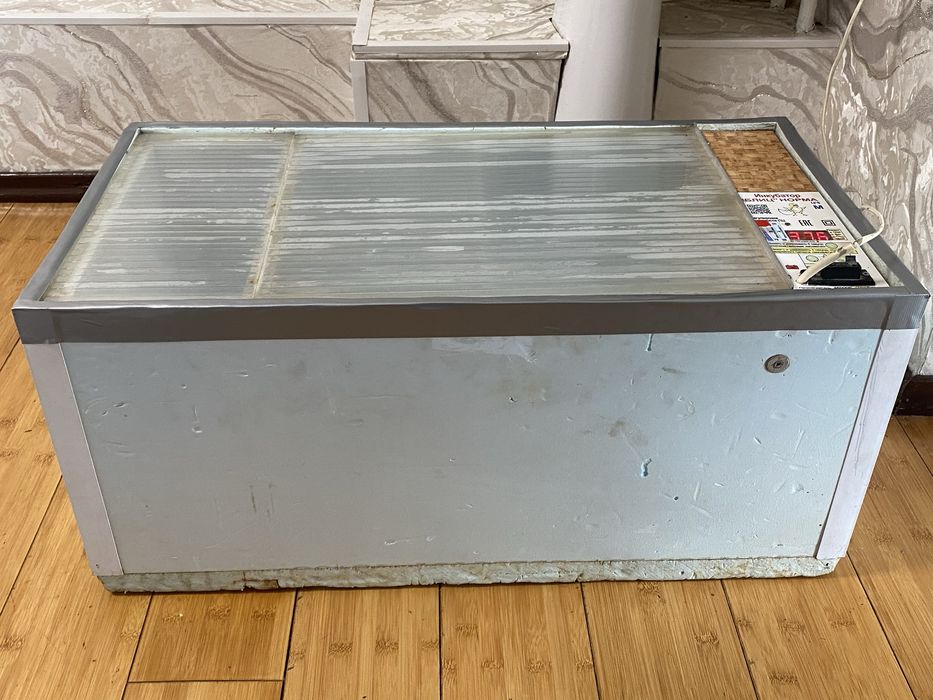 Продам инкубатор