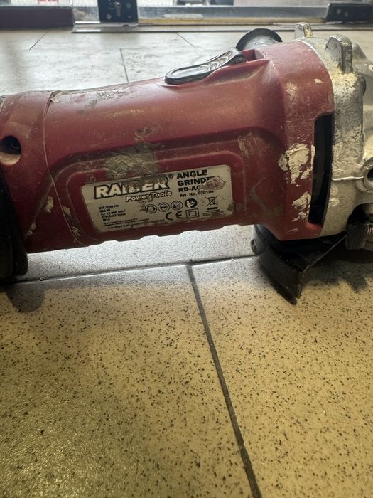 Ъглошлайф Raider