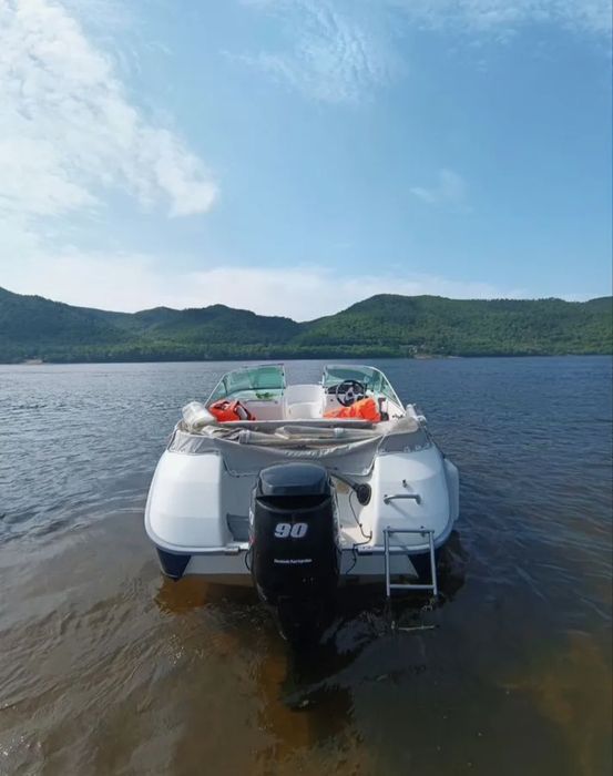 Продаётся Катер Yamarin 53 Bow Rider с мотором Suzuki 90 4 такт