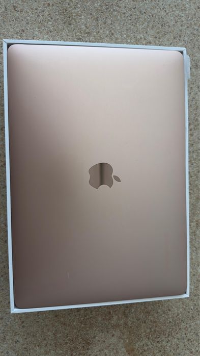 Macbook Air 13’ (2020)