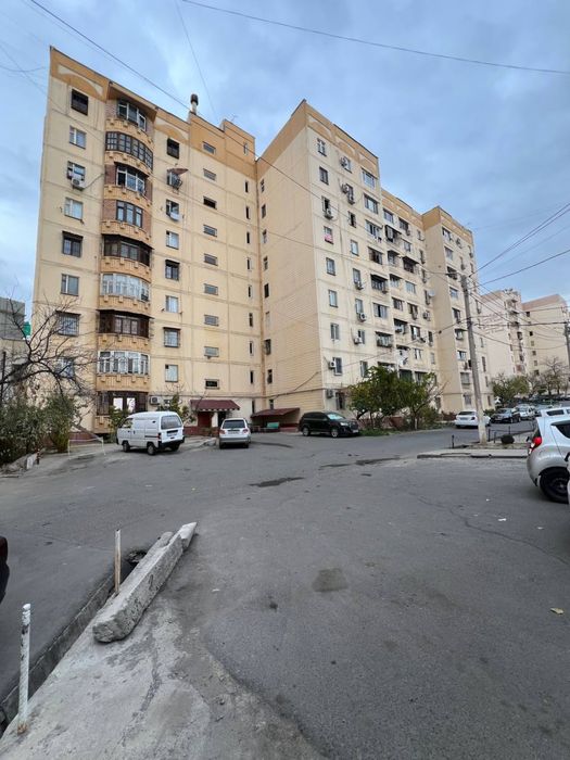 Под офисга Коратош Чорсу 2/1/9 средни ремонт 71 кв.м ор: Чорсу, Дружба