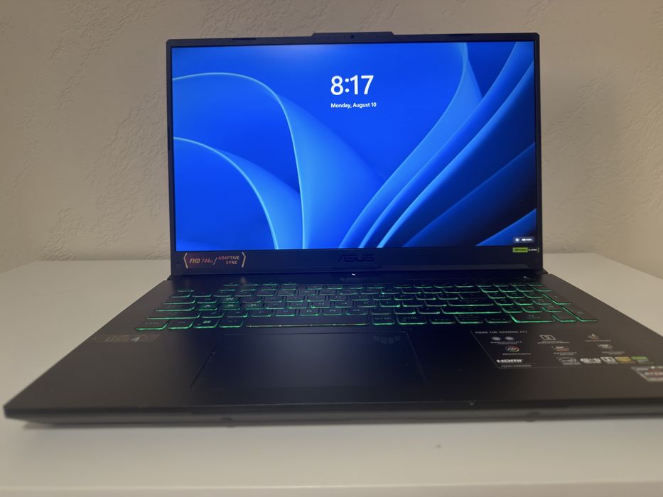 Gaming лаптоп ASUS TUF RTX 4050 в гаранция