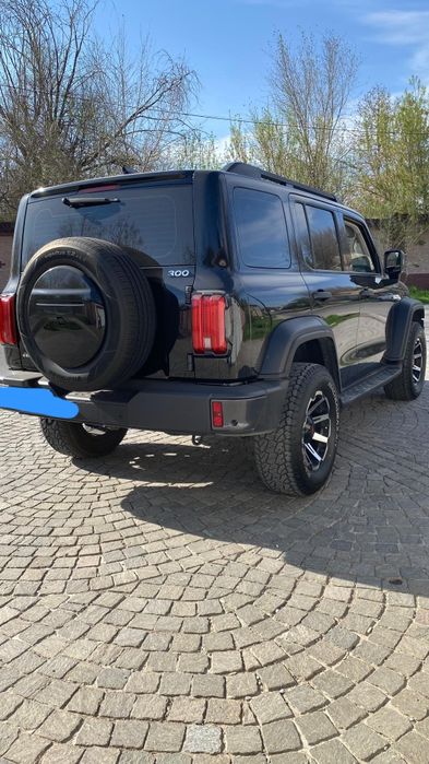 Продаётся Tank 300