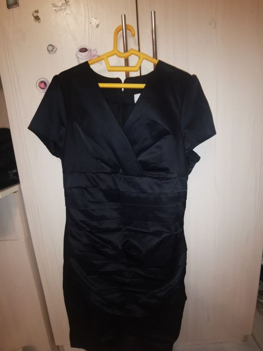 Продам платья размер 42-44