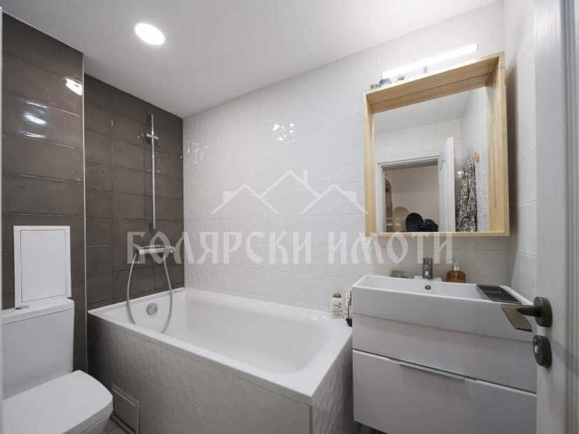 Продава се Четиристаен апартамент в Велико Търново, Колю Фичето - 126 кв.м за 1588 €/кв.м - Снимка #6