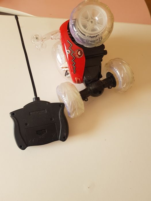 Mașinuță cu telecomandă