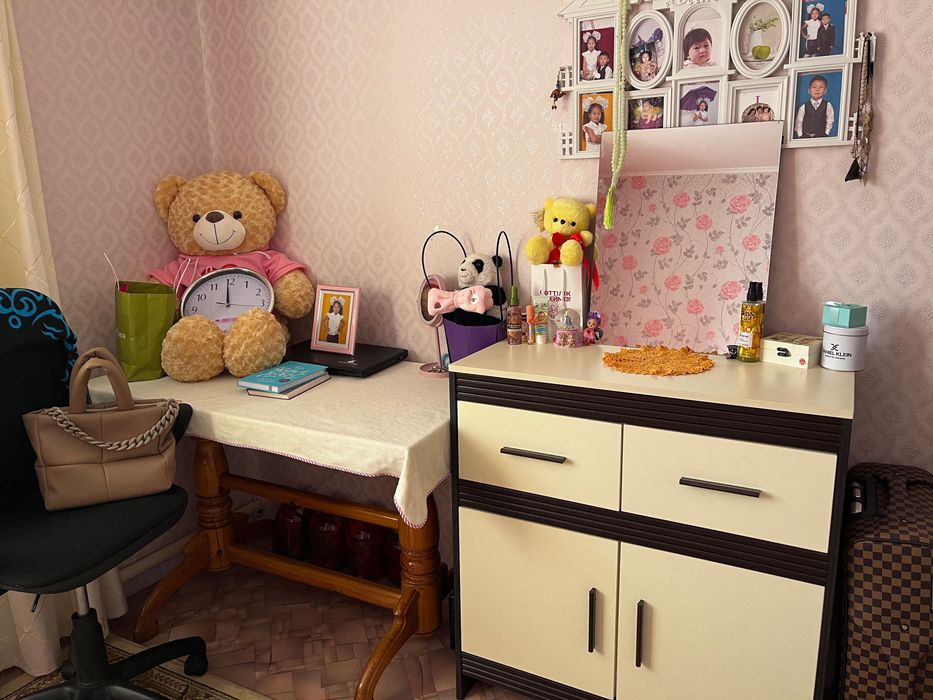 Спальный гарнитур