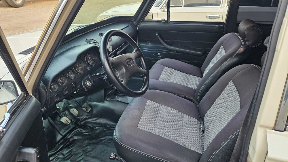 Сотилади Жигули 2106