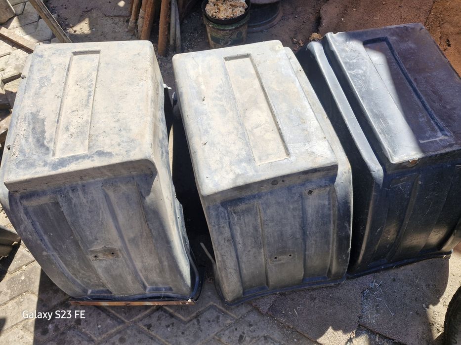 Продам подкрылки на газель