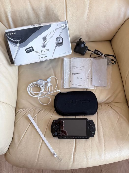 PlayStation Portable (PSP) – Value Pack